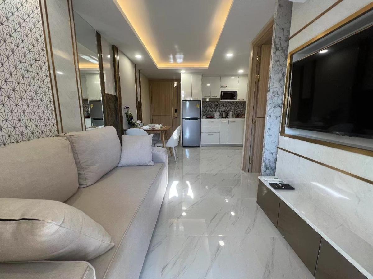 Romantic Beach Apartment芭堤雅水系高档酒店式公寓可做饭 Джомтьєн-Біч Екстер'єр фото