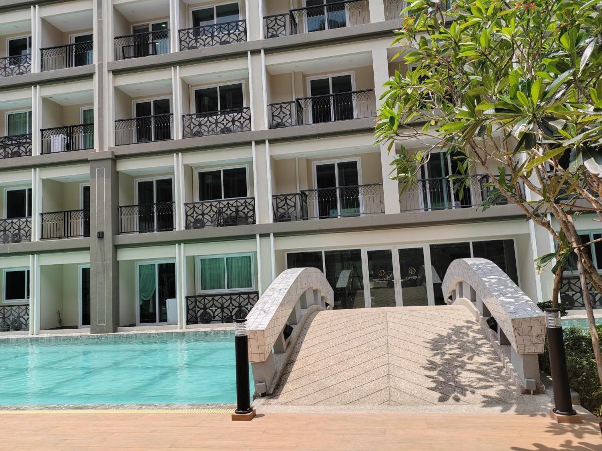 Romantic Beach Apartment芭堤雅水系高档酒店式公寓可做饭 Джомтьєн-Біч Екстер'єр фото