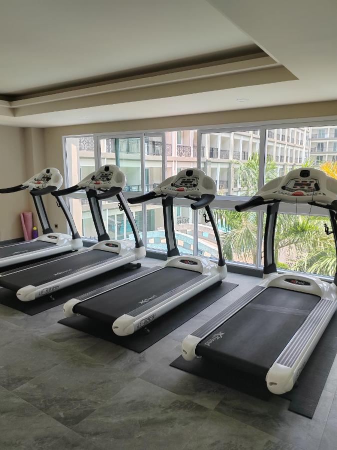 Romantic Beach Apartment芭堤雅水系高档酒店式公寓可做饭 Джомтьєн-Біч Екстер'єр фото